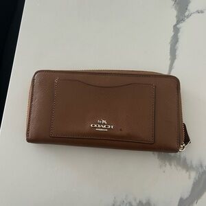 Coach Rich Brown Leather Wallet